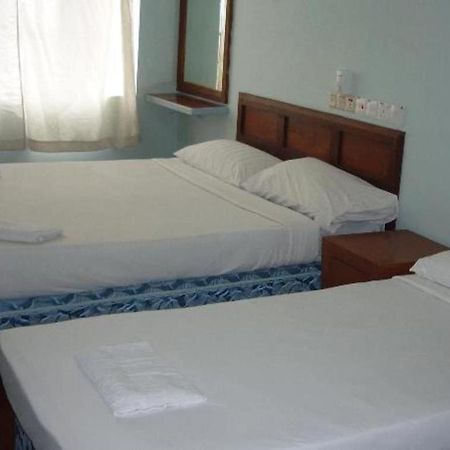 J &J Hotel Kota Kinabalu Luaran gambar