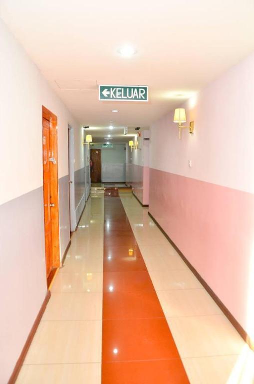 J &J Hotel Kota Kinabalu Luaran gambar