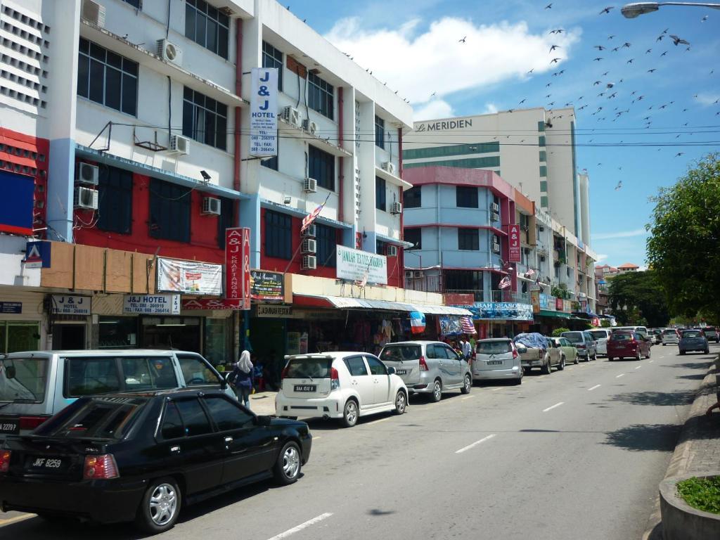J &J Hotel Kota Kinabalu Luaran gambar